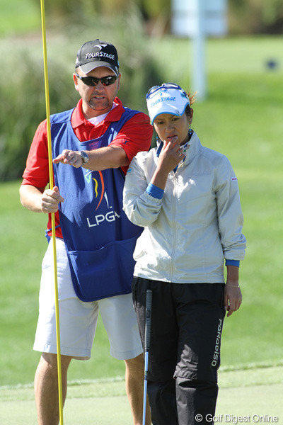 藍、「ショットのタイミングが合わず」暫定103位タイに沈む