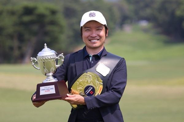 2024年 LANDIC CHALLENGE 11 最終日 日高将史 下部ツアー2勝目を飾った日高将史（提供：JGTO）