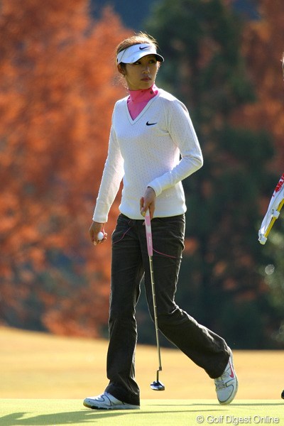 2010年 女子ファイナルQT 最終日 金田久美子 金田久美子は24位で来シーズンの出場権を手に。「足腰など、全体的に鍛えたい」とオフはトレーニングに燃える！