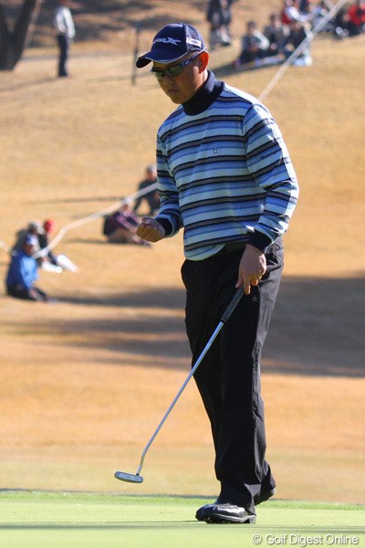 2010年 ゴルフ日本シリーズJTカップ 最終日 谷口徹 トーナメントレコードタイの「61」で迫ったが、藤田寛之には1打及ばなかった