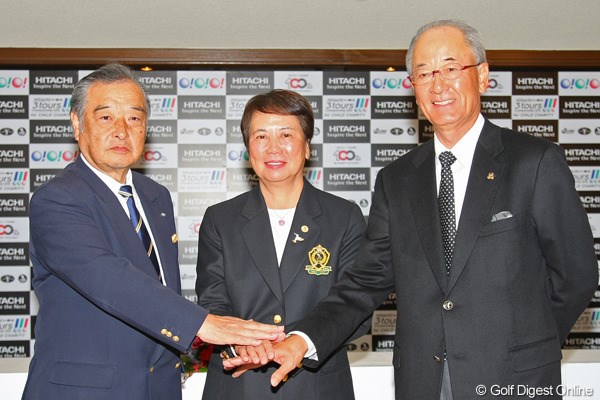 会見で勝利への強い意気込みを口にしていた（左から）小泉直JGTO会長、樋口久子LPGA会長、松井功PGA会長