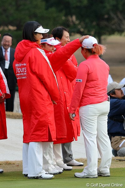 2010年 Hitachi 3Tours Championship 2010 有村智恵＆アン・ソンジュ