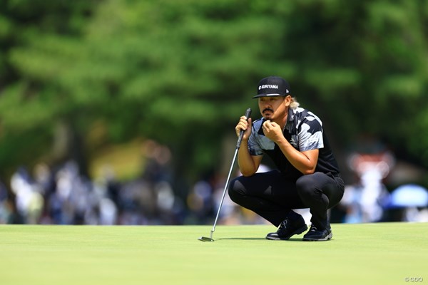 2024年 日本プロゴルフ選手権大会 3日目 佐藤大平 黒いウェアは思いがけず失敗