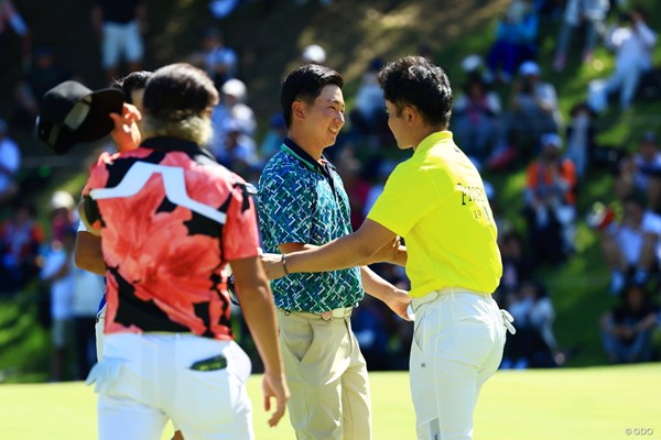 2024年 日本プロゴルフ選手権大会 最終日 杉浦悠太 杉浦悠太は蝉川泰果（右）とのマッチレースを制してプロ初勝利を挙げた