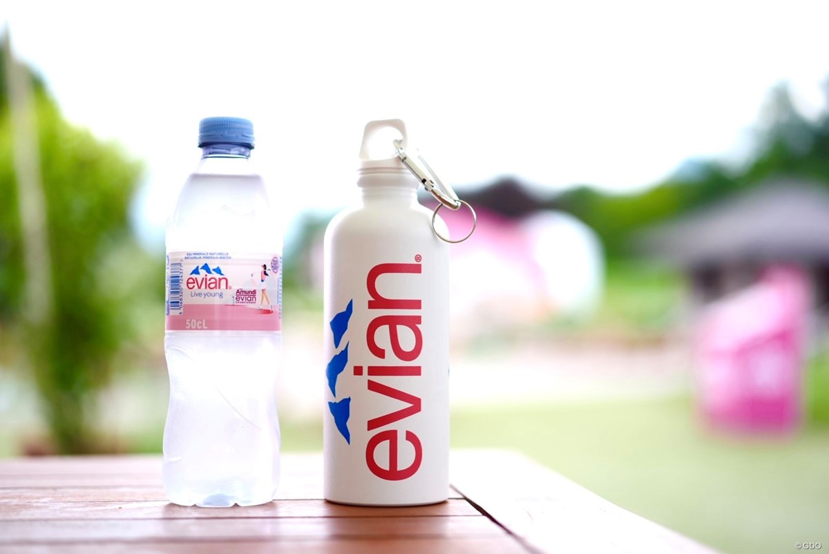 エビアンなのに「evian」がない お馴染みの水はいずこへ／エビアンって 