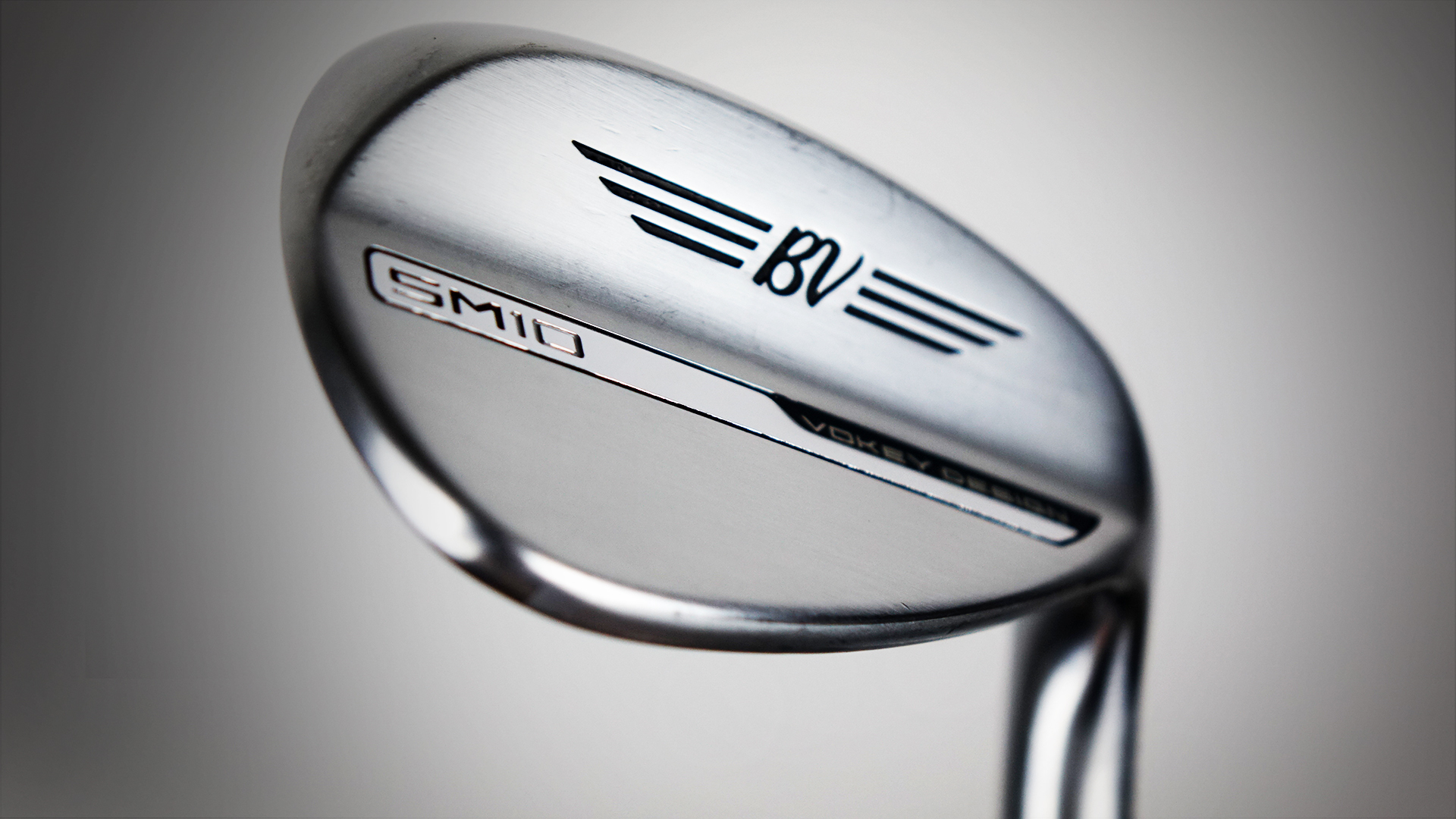 ボーケイ SM10 ウェッジを西川みさとが試打「食いつきと打感の適度な