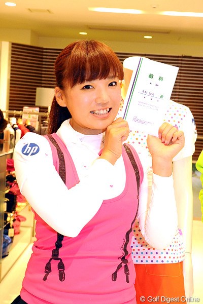 2010年 ビバハートショップ神戸店 有村智恵