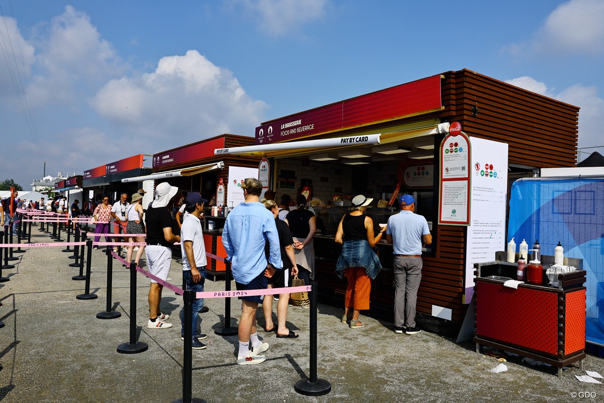 2024年 パリ五輪 2日目 売店