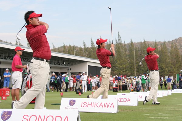 2011年 ザ・ロイヤルトロフィ 初日 薗田峻輔 石川遼 池田勇太