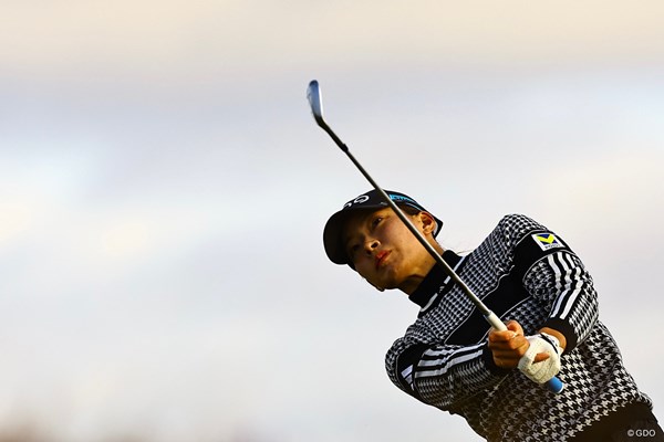 2024年 AIG女子オープン（全英女子） 初日 渋野日向子 渋野日向子は4オーバーで後半へ