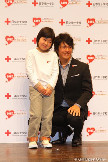 今年歳を迎える石川遼 命の大切さ を知り 献血をpr 国内男子ツアー Jgto Gdo ゴルフダイジェスト オンライン