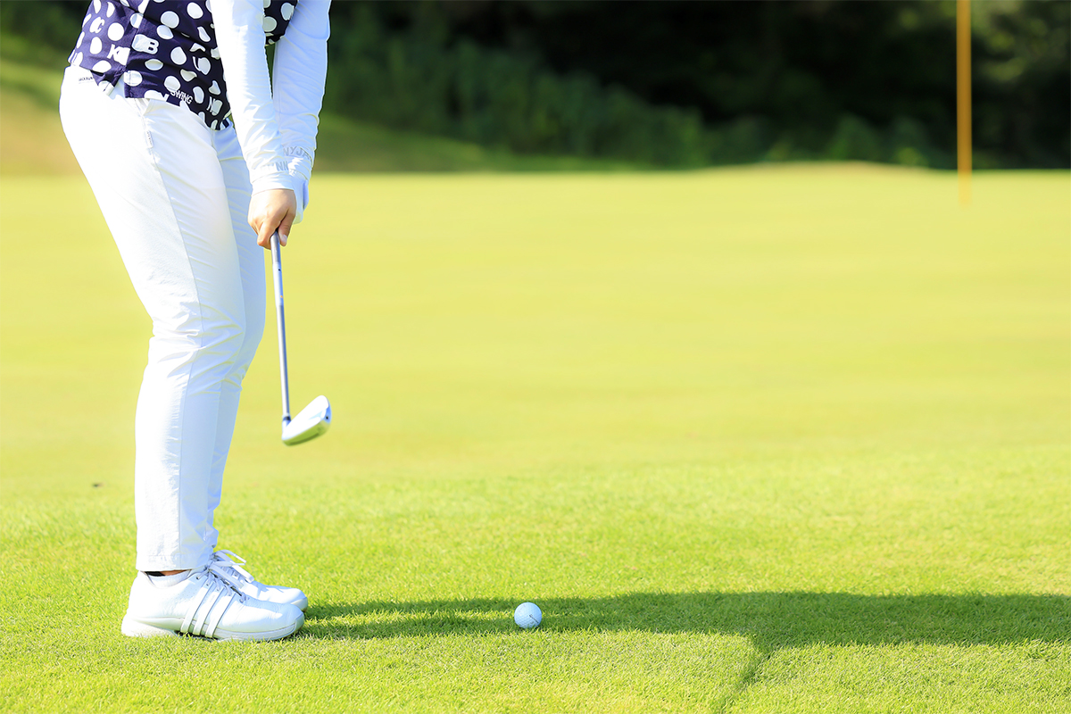 「転がし」だってミスは出る！ ランニングアプローチをより確実に打つには 藤井美羽