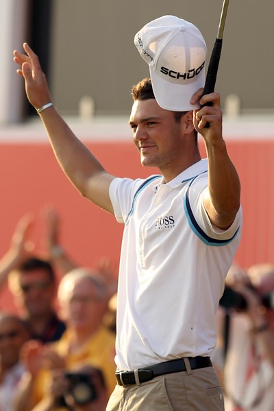 マーティン・カイマー 2011年 アブダビHSBCゴルフ選手権 圧倒的な強さを見せつけて勝利した26歳のドイツ人、マーティン・カイマー。世界一位の座も遠くは無い！(Ross Kinnaird/Getty Images)