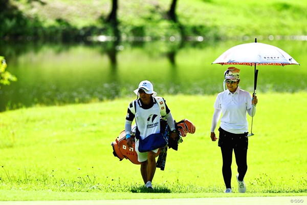 2024年 ソニー日本女子プロゴルフ選手権大会 3日目 藤田さいき 湿度も高く、蒸し暑いなかでプレー