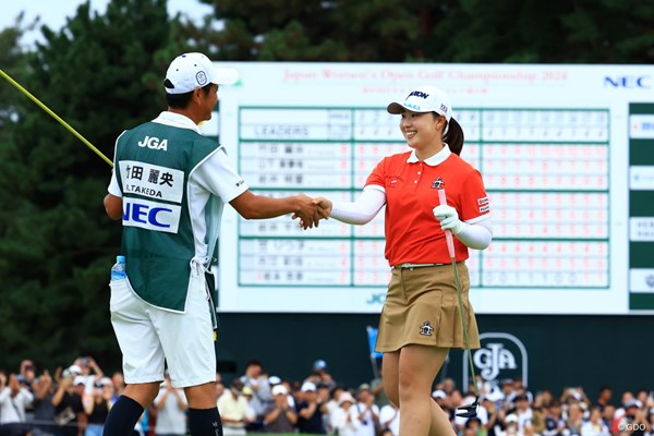 2024年 日本女子オープンゴルフ選手権 最終日 竹田麗央 おめでとう