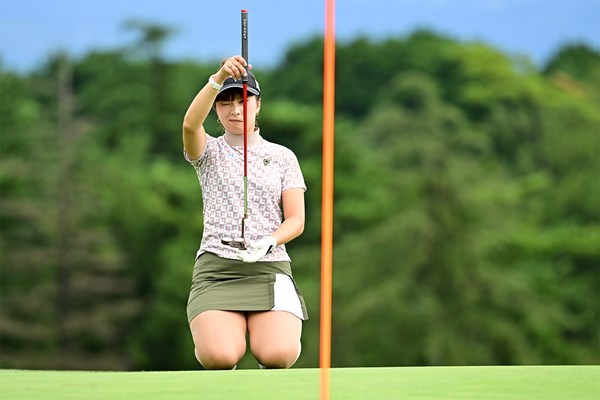 2024年 スタンレーレディスホンダゴルフトーナメント 初日 菊地絵理香 行儀よく（Atsushi Tomura/Getty Images）