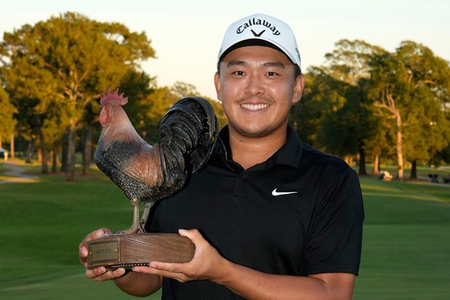 ユ・チュンアンが初優勝 プレーオフでボウ・ホスラーを下す