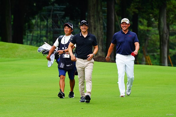 2024年 ZOZOチャンピオンシップ 事前 石川遼 松坂大輔さん 開幕前日のプロアマ戦。石川遼は松坂大輔さんと笑顔の最終調整