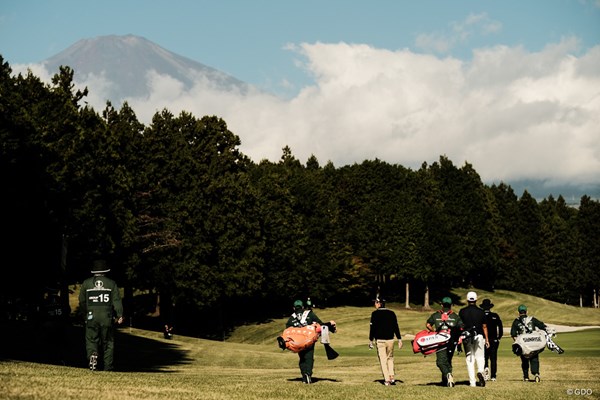 2024年 三井住友VISA太平洋マスターズ 初日 富士山 ちょっぴり富士山も