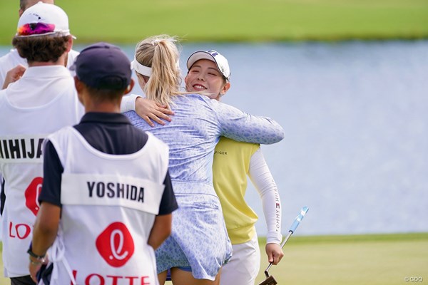 2024年 ロッテ選手権 presented by ホアカレイ 2日目 吉田優利 吉田優利が首位で決勝ラウンドに進出を決めた