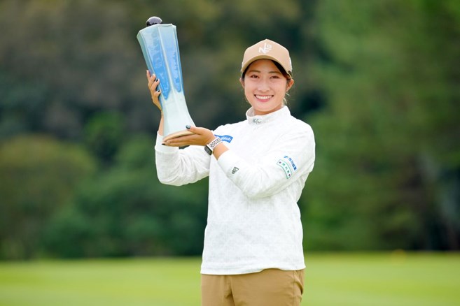 高橋しずくが下部ツアー初優勝 2位に吉田弓美子ら4人