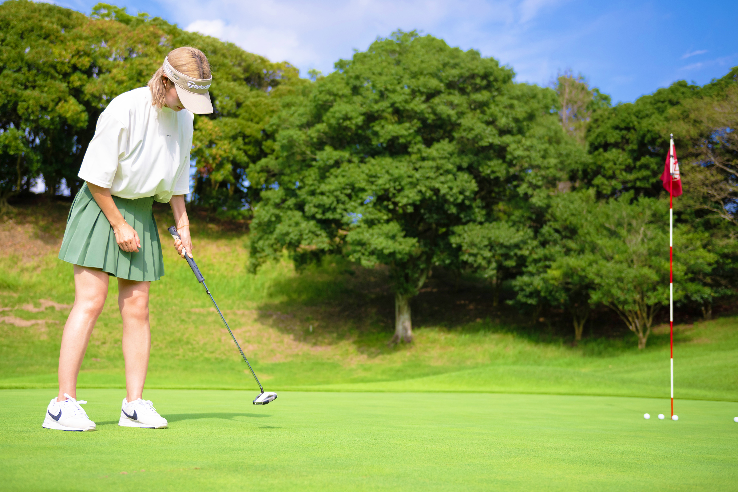 片手ずつ打って同じ距離に止められる？ 3パット撲滅ドリル 松森杏佳