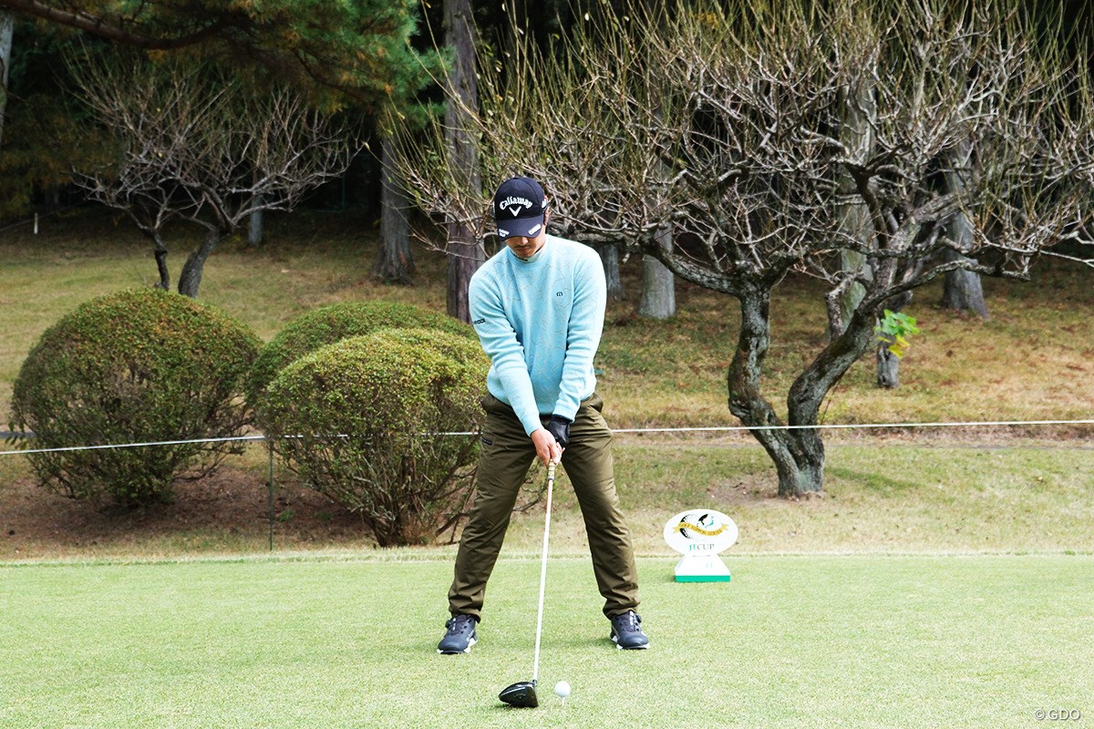 2024年 ゴルフ日本シリーズJTカップ 事前 石川遼 推しの石川のドライバー連続写真（アドレス）