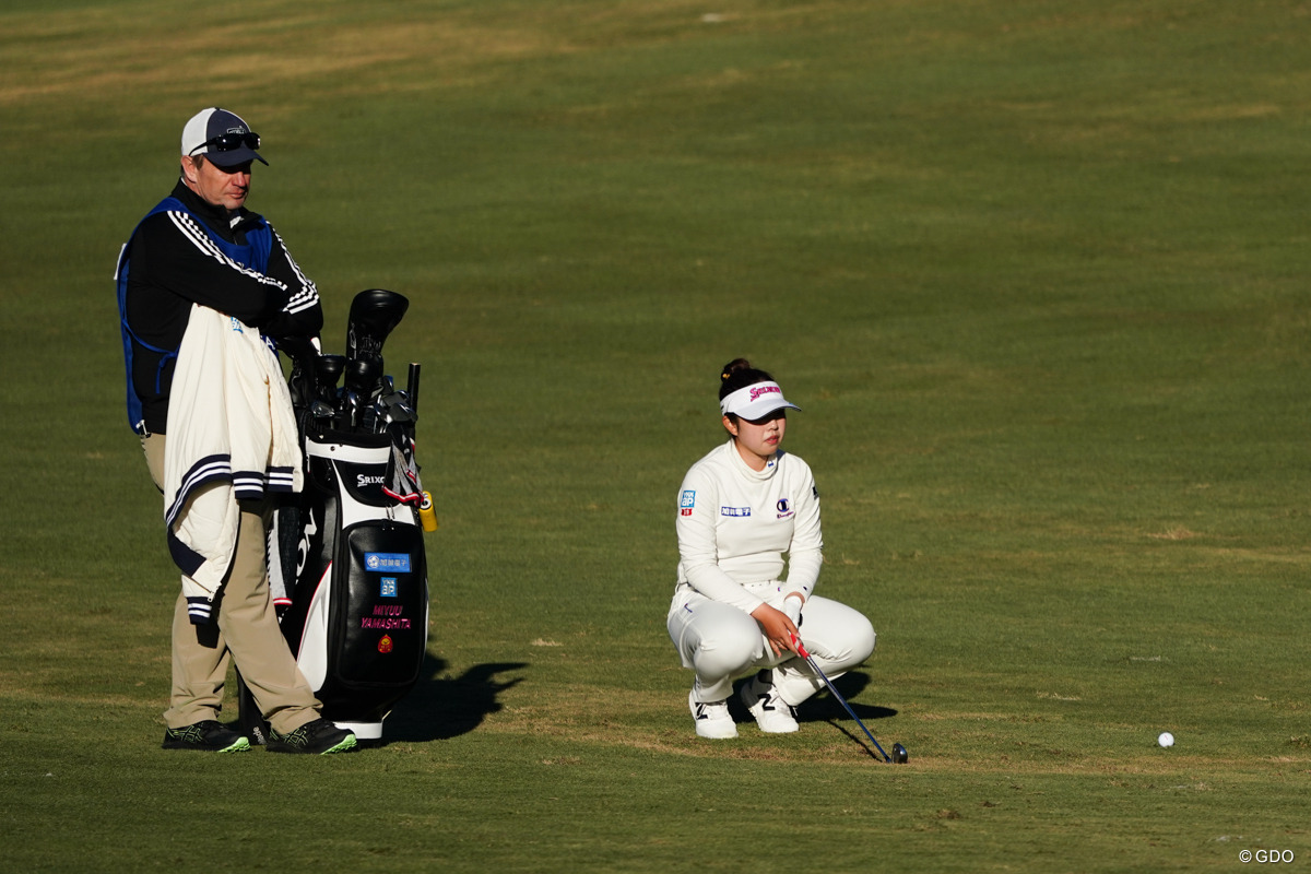 キャディは多くの日本人選手をサポートしてきたジョン・ベネット氏