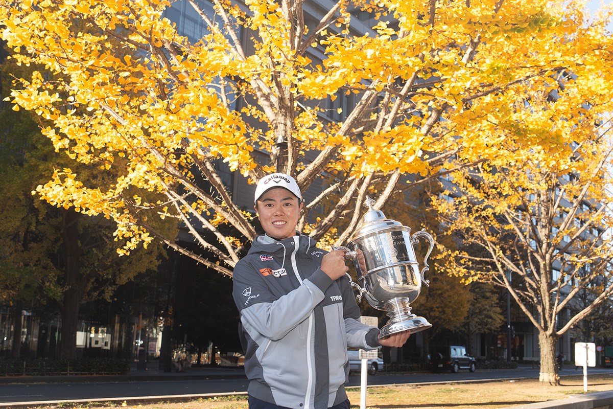 笹生優花 トロフィと名所を巡る(提供：USGA)