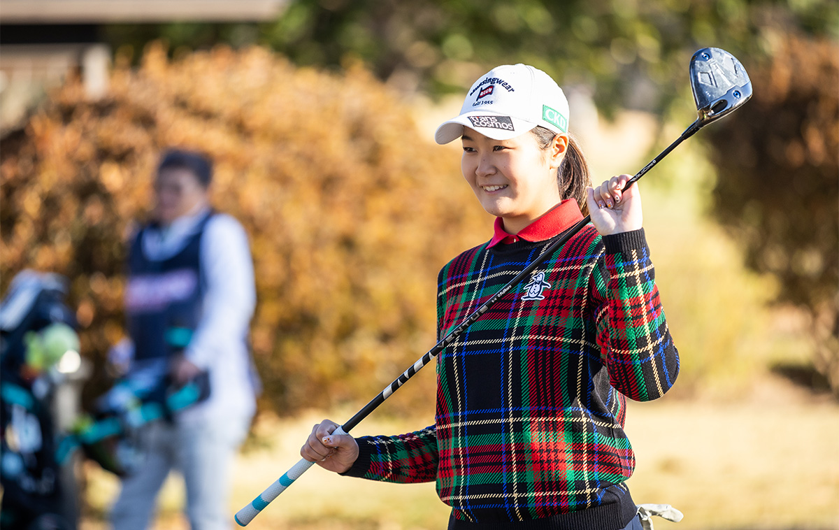 2024年 フジクラ特集 ドライバーのシャフトは「24 VENTUS BLACK」を使う神谷そら。スタートホールでは「きょうイチ」ショットを披露