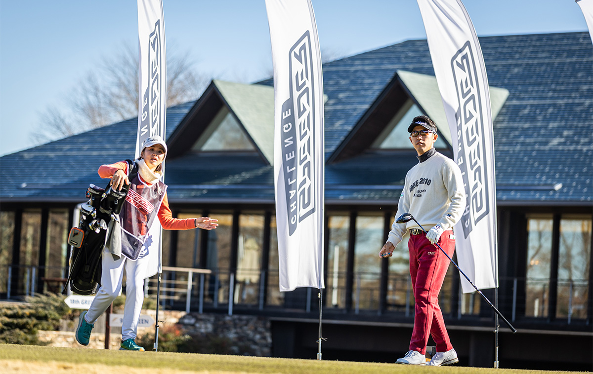 2024年 フジクラ特集 阿久津未来也はイーブンパー「72」。「今の子たちは物おじしないのはいいことだけど、ジュニアらしさがあってもいい」と今後の成長に期待