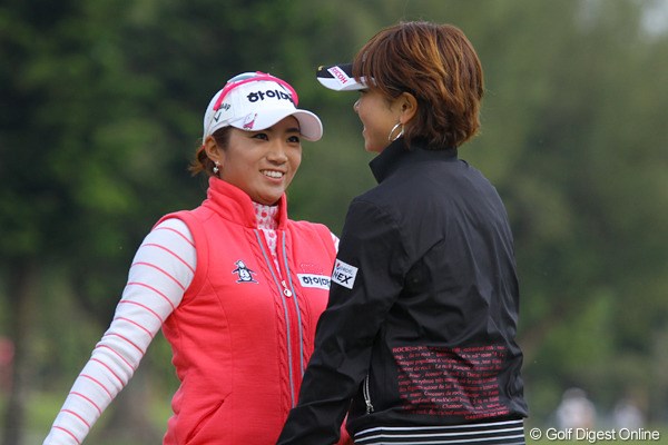2011年 ダイキンオーキッドレディスゴルフトーナメント 初日 森田理香子＆イ・ボミ