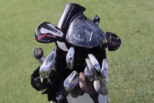 ウェズリー・ブライアン ウェズリー・ブライアンのバッグには2本の4番アイアンが（提供GolfWRX）