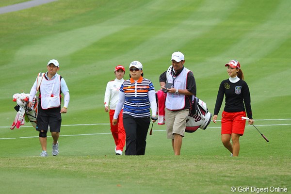 2011年 ダイキンオーキッドレディスゴルフトーナメント 2日目 申智愛、上田桃子、イ・ボミ