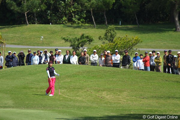 2011年 ダイキンオーキッドレディスゴルフトーナメント 最終日 穴井詩 穴井詩はこの日「75」で10位タイフィニッシュ。この経験を次に生かしたい！