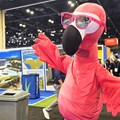 日本でも馴染みのあるメーカーが多く出展している中で、こうしたキャラクターを見るとアメリカに来たことを実感する