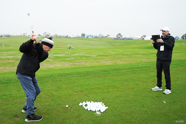 2025年 PGAショー バロンスマートキット スイング動画を撮影して体重配分のデータと連動