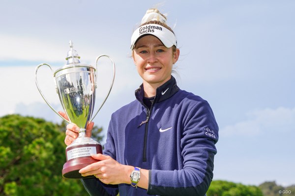 前年大会はネリー・コルダが制した