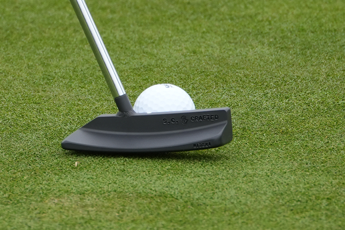 HIDEKIの名が入る特注