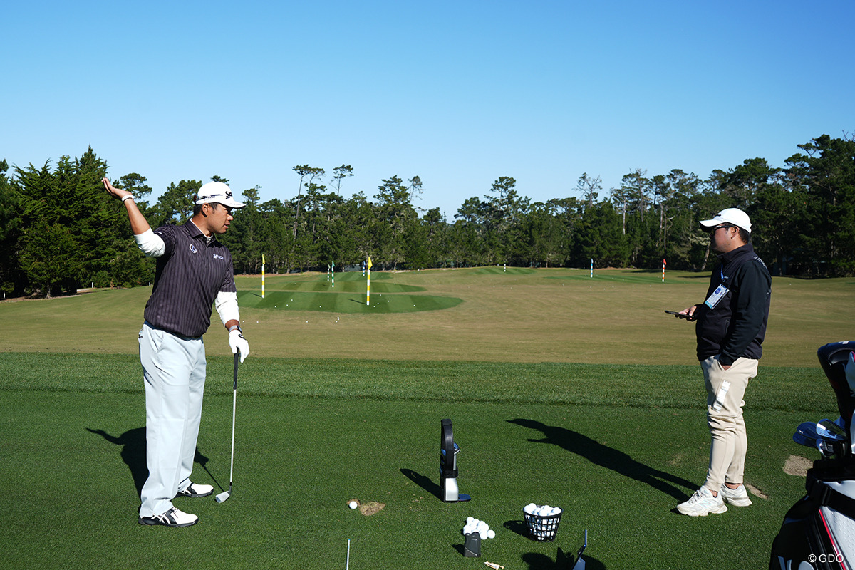 同級生の二人はずっとスイングの話をしている