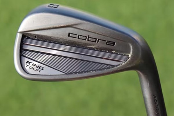 リッキー・ファウラー アイアンはコブラ キング ツアーブラック（協力/ GolfWRX, PGATOUR.com）
