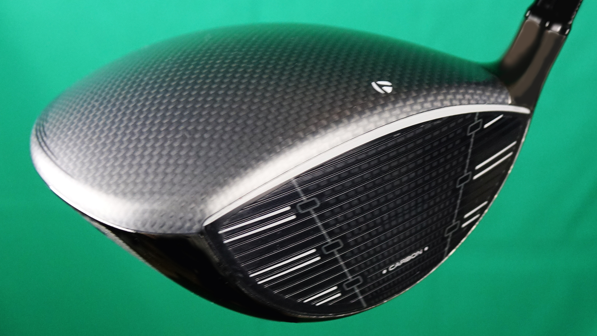 Qi35 MAX ドライバーを西川みさとが試打「パシッ！と打感が進化」｜GDO