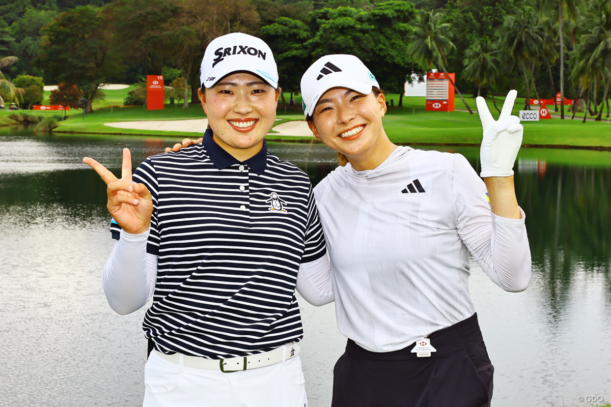 竹田麗央は渋野日向子（右）と9ホールを回った