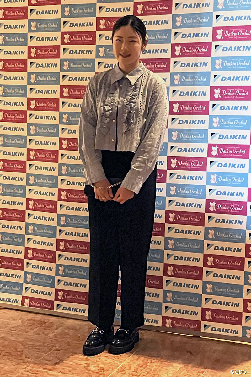 辻梨恵もパンツスタイル 2025年 ダイキンオーキッドレディスゴルフトーナメント 事前 辻梨恵