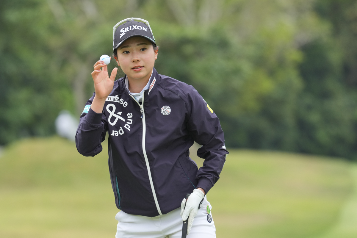 【額縁付】ダイキンオーキド2025‼︎ サイン色紙 ＋岩井千怜プロ ポストカード♡ 2025年最新】岩井千怜 サインの人気アイテム - メルカリ