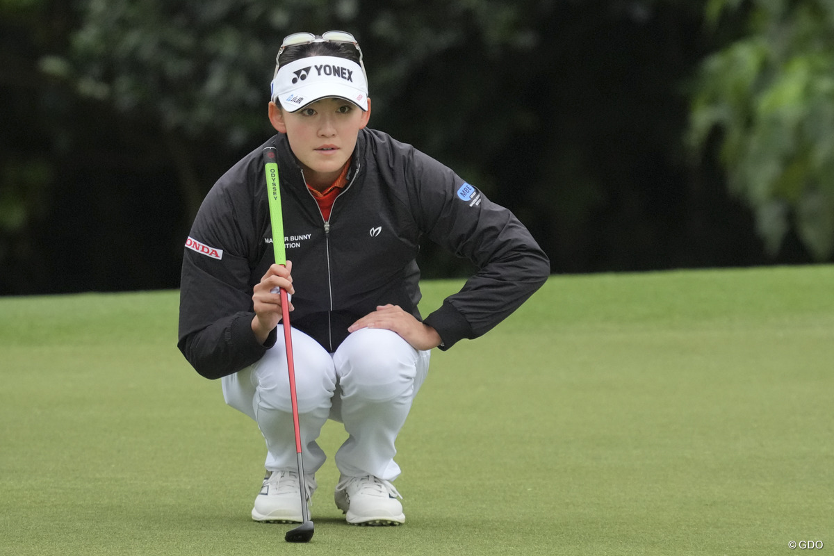 初バーディは8mを沈めた