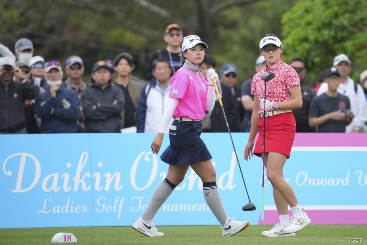 岩井千怜（右）との優勝争いを今後に生かしたい