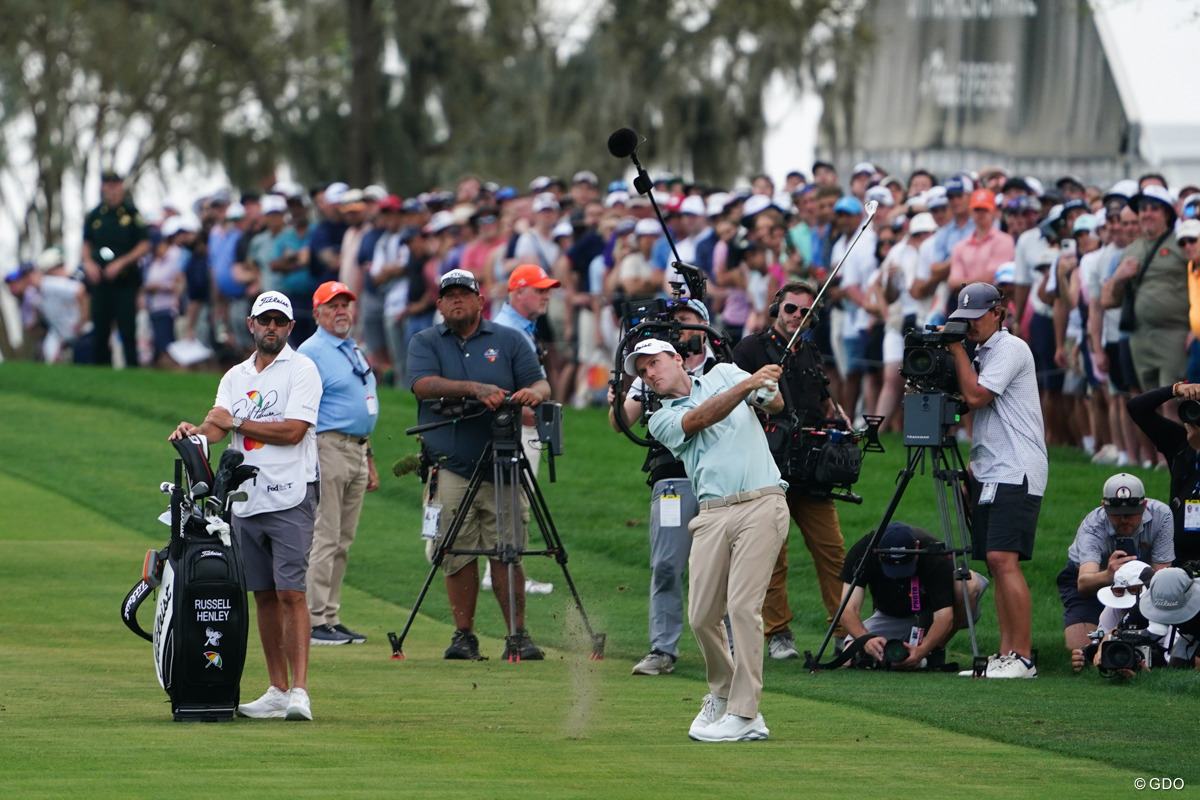 逆転チップインはボーケイで ラッセル・ヘンリーの優勝ギア