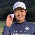 神谷そらはそれまで使っていた「CHROME TOUR Xボール」から「CHROME TOUR ◆◆◆ボール」にチェンジ。「意外とすんなり替えられた」