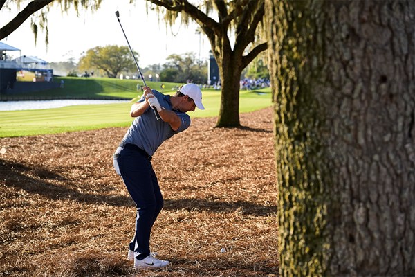 バーディフィニッシュにつなげた18番のスーパーショット（Chris Condon/PGA TOUR via Getty Images）